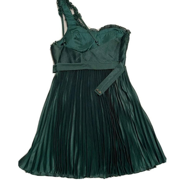 BCBGMAXAZRIA RARE Vintage Emerald Pleated Dress Size 12 - Picture 2 of 3